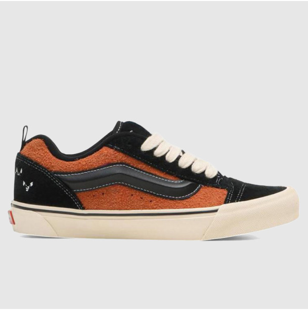 Vans x Disney Knu-Skool Scar VN0009QCYS81