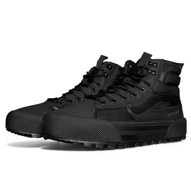 Vans Old Skool MTE-1 Gore-Tex Hi Black with Fur